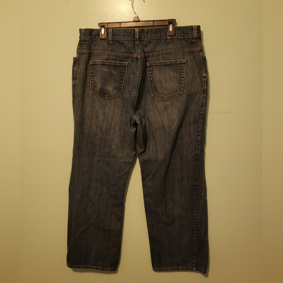 Men's Old Navy Straight Leg 40x32 Jeans - Picture 2 of 4